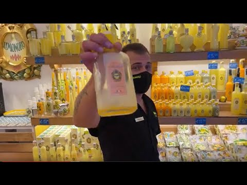 Lemonoro store selling Limoncello liqueur with FREE samples. = ) - Sorrento Italy - ECTV